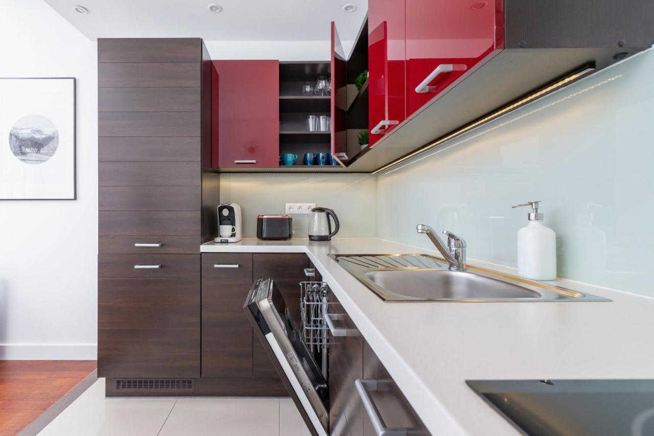 Apartment Lobzowska Cracow By Noclegi Renters Krakow Bagian luar foto