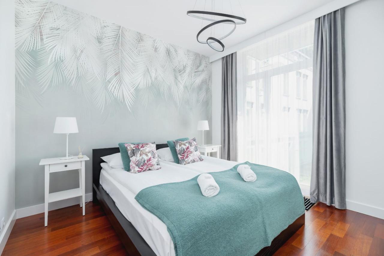 Apartment Lobzowska Cracow By Noclegi Renters Krakow Bagian luar foto