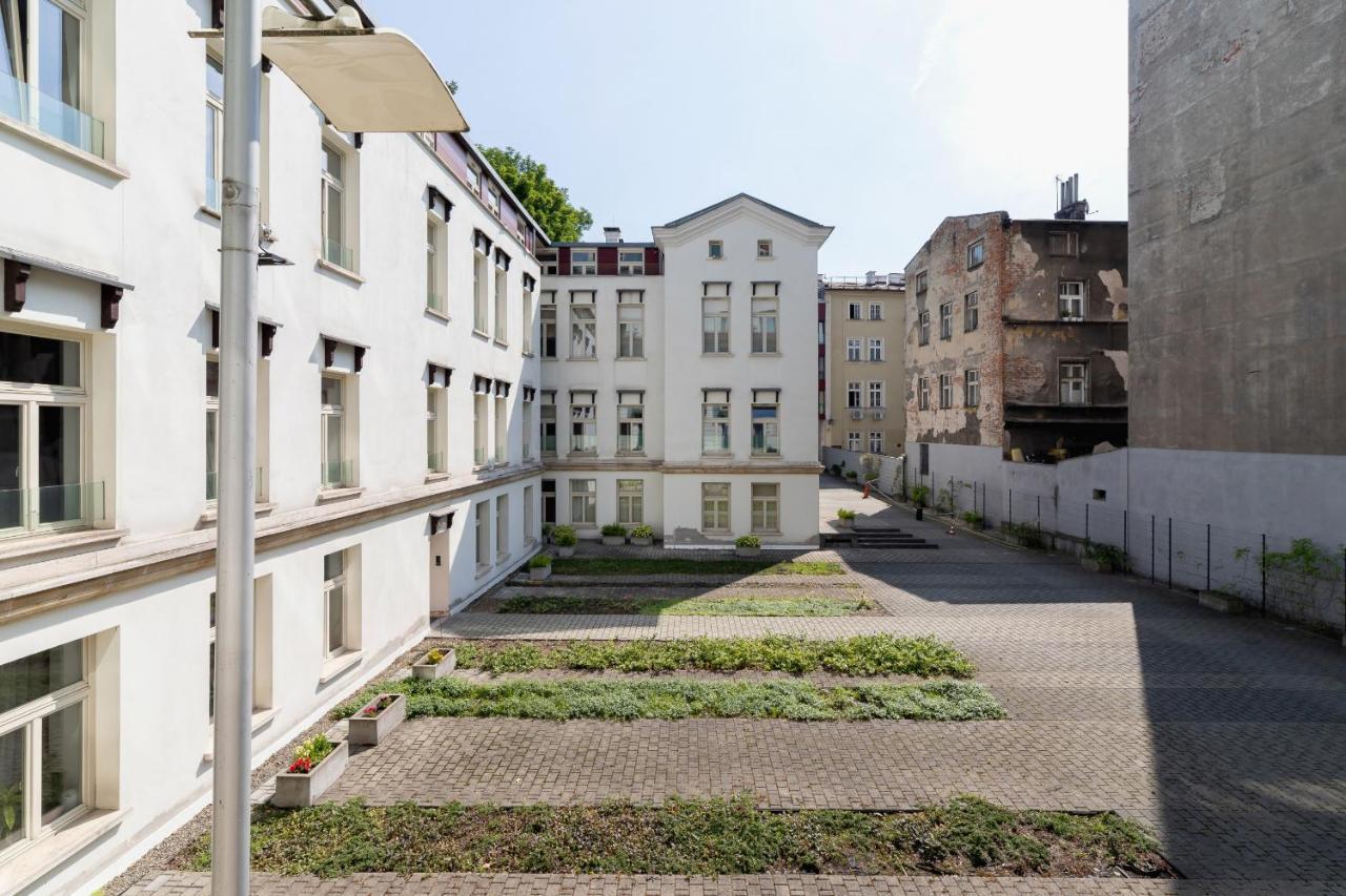 Apartment Lobzowska Cracow By Noclegi Renters Krakow Bagian luar foto